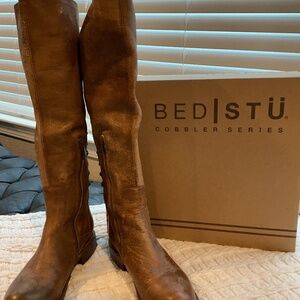 Women’s casual boot